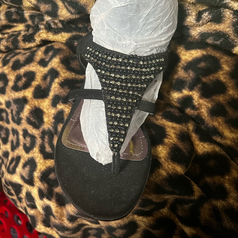 Sandals - Picture 4 of 5